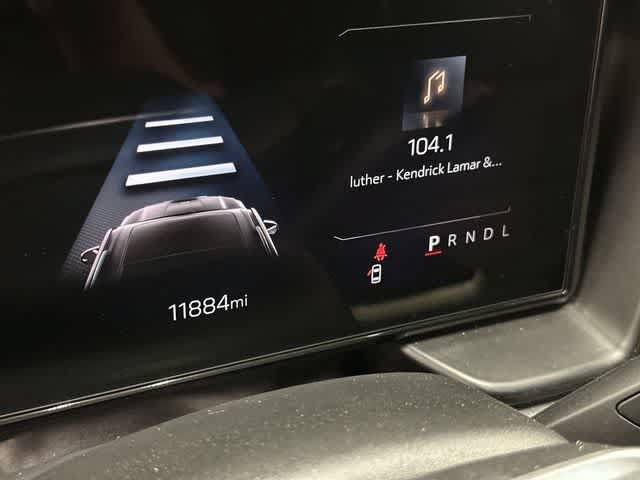 Used 2026 GMC Terrain Elevation FWD image 16