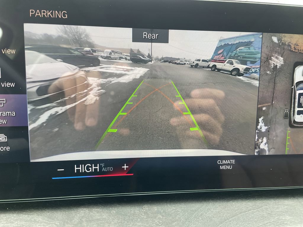 Used 2023 BMW X7 xDrive40i w/ Premium Package image 20