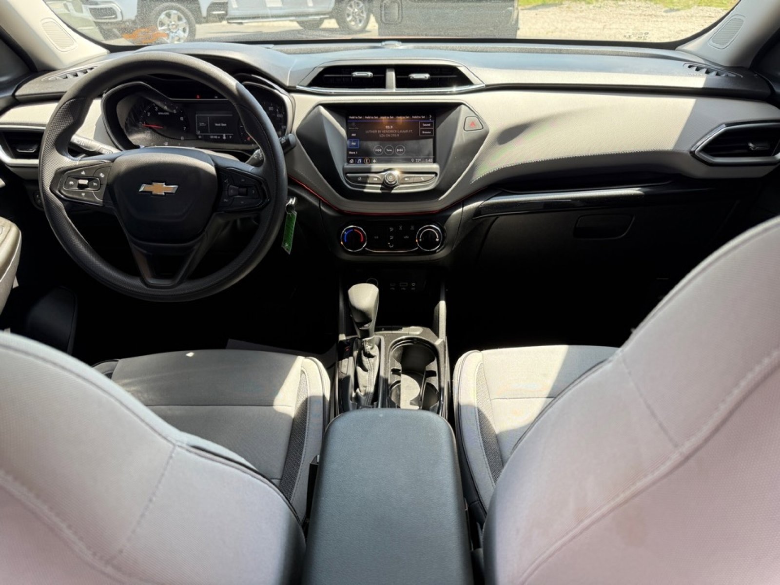 Used 2021 Chevrolet TrailBlazer LS FWD image 10