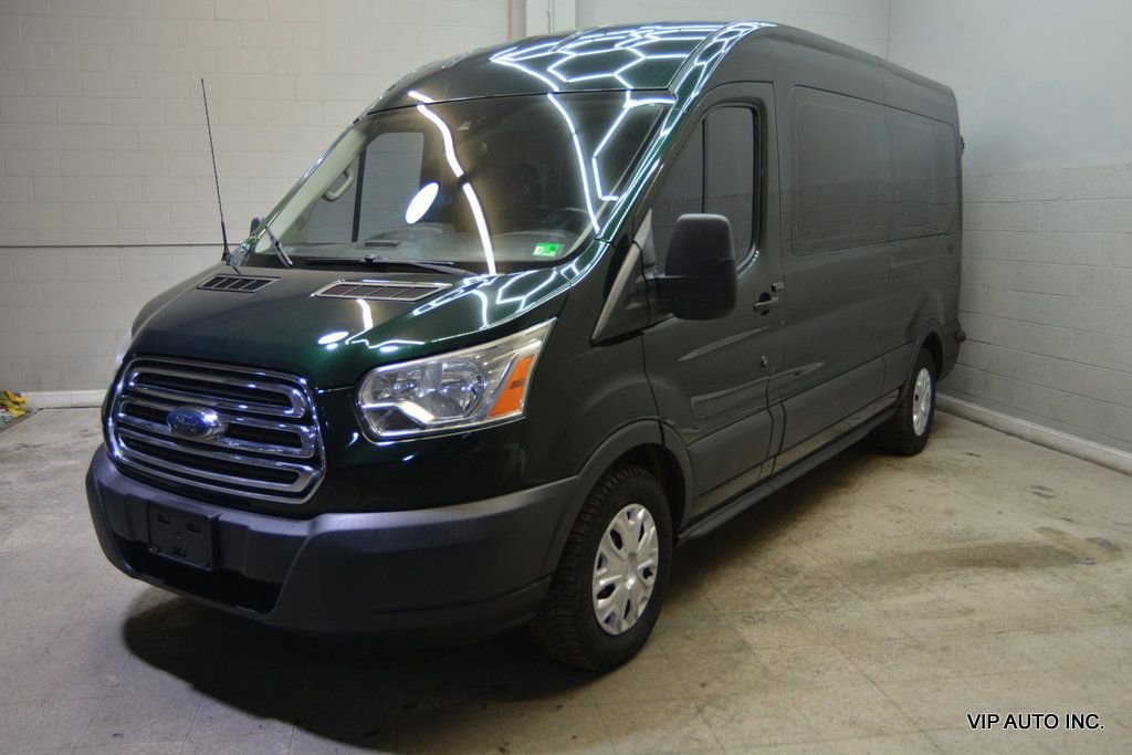 Used 2017 Ford Transit 350 XLT image 2