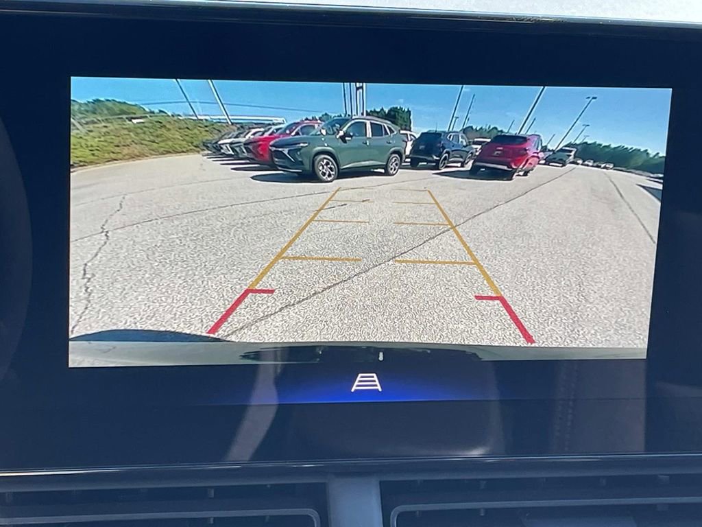 New 2026 Chevrolet Trax LT w/ Driver Confidence Package image 16