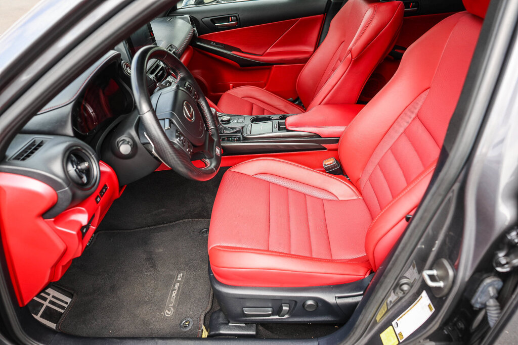 Used 2024 Lexus IS 350 F Sport RWD image 10