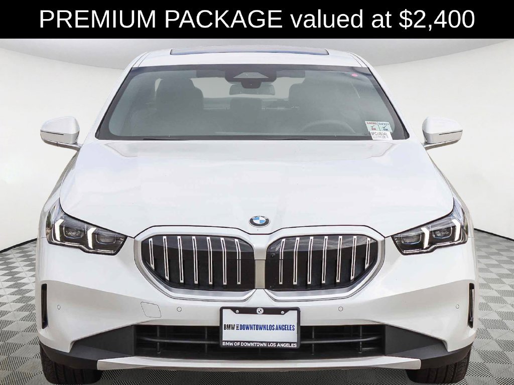Used 2026 BMW 540i xDrive AWD/4WD image 2