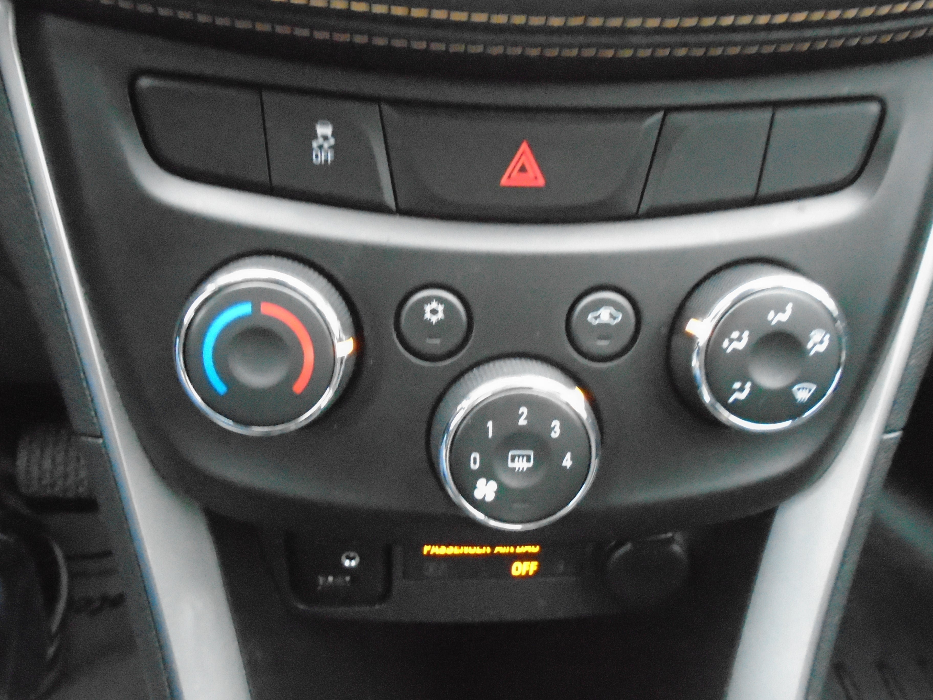 Certified 2018 Chevrolet Trax LT w/ LT Convenience Package AWD/4WD image 49