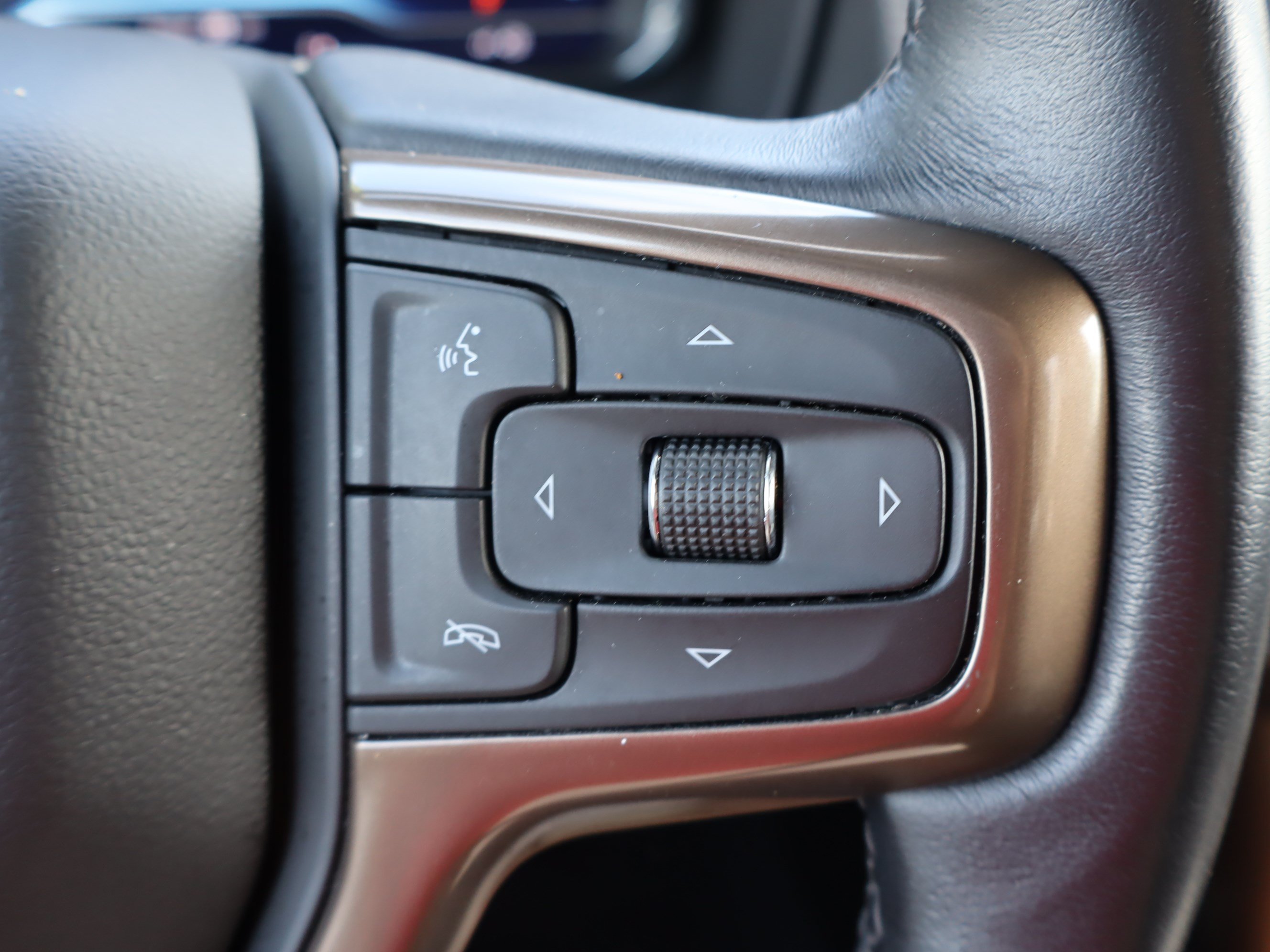 Used 2022 Chevrolet Tahoe High Country AWD/4WD image 24