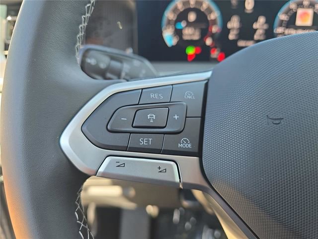 New 2026 Volkswagen Tiguan SE image 22