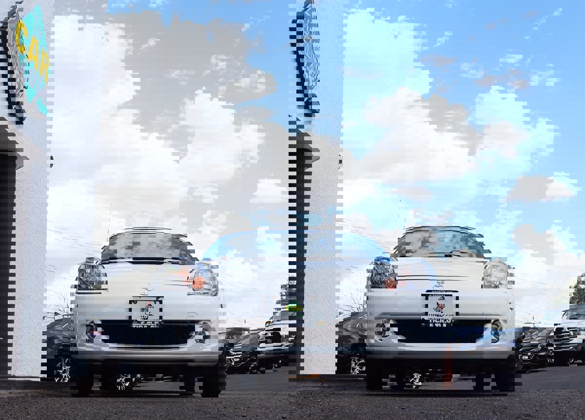 Used 2004 Toyota MR2 image 17