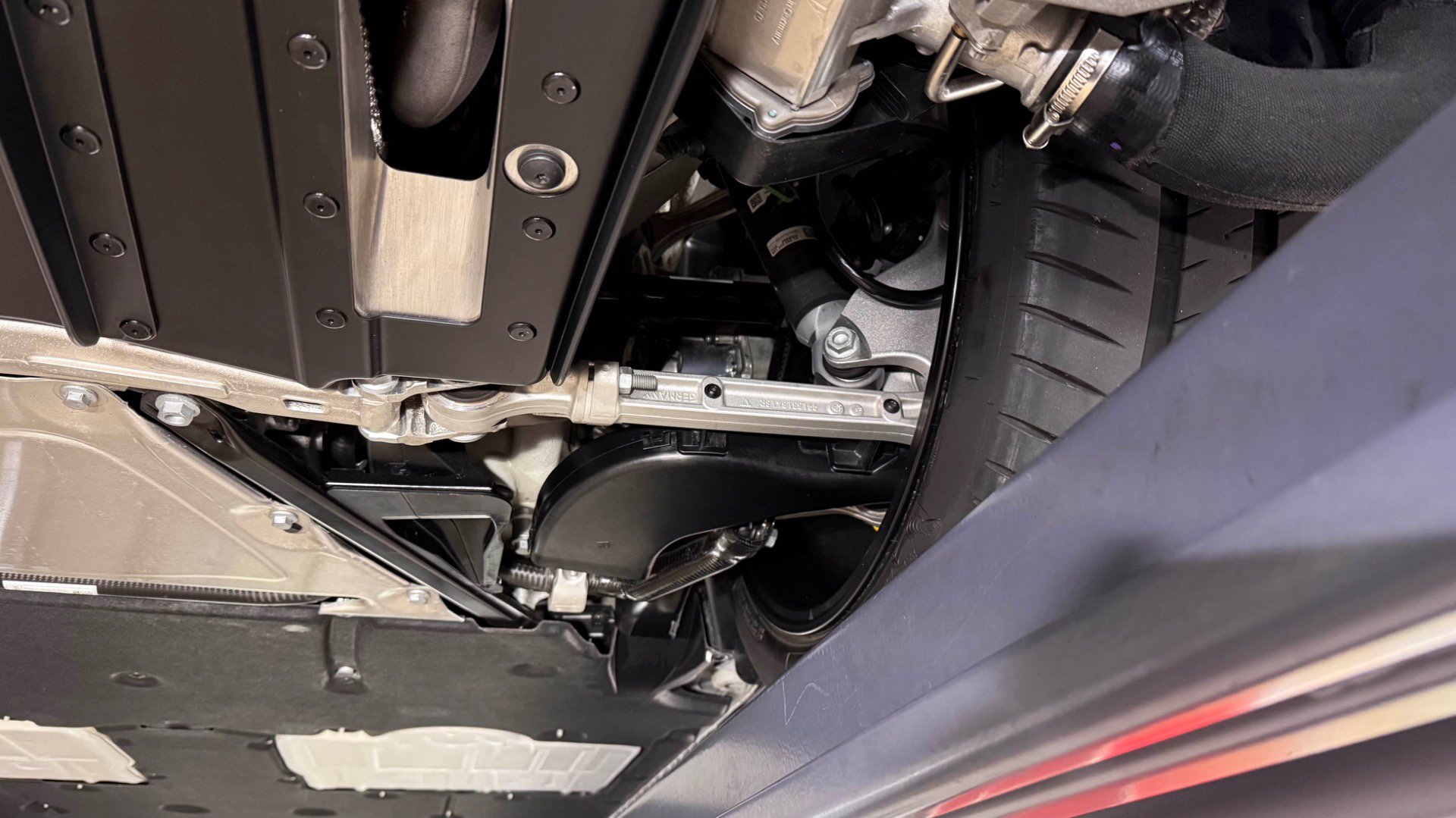 Used 2018 Porsche 911 GT2 RS image 90