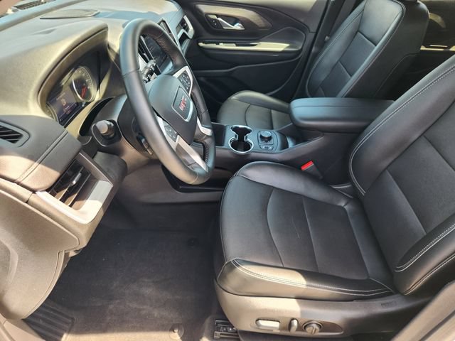 Used 2023 GMC Terrain SLT w/ Infotainment Package II FWD image 12