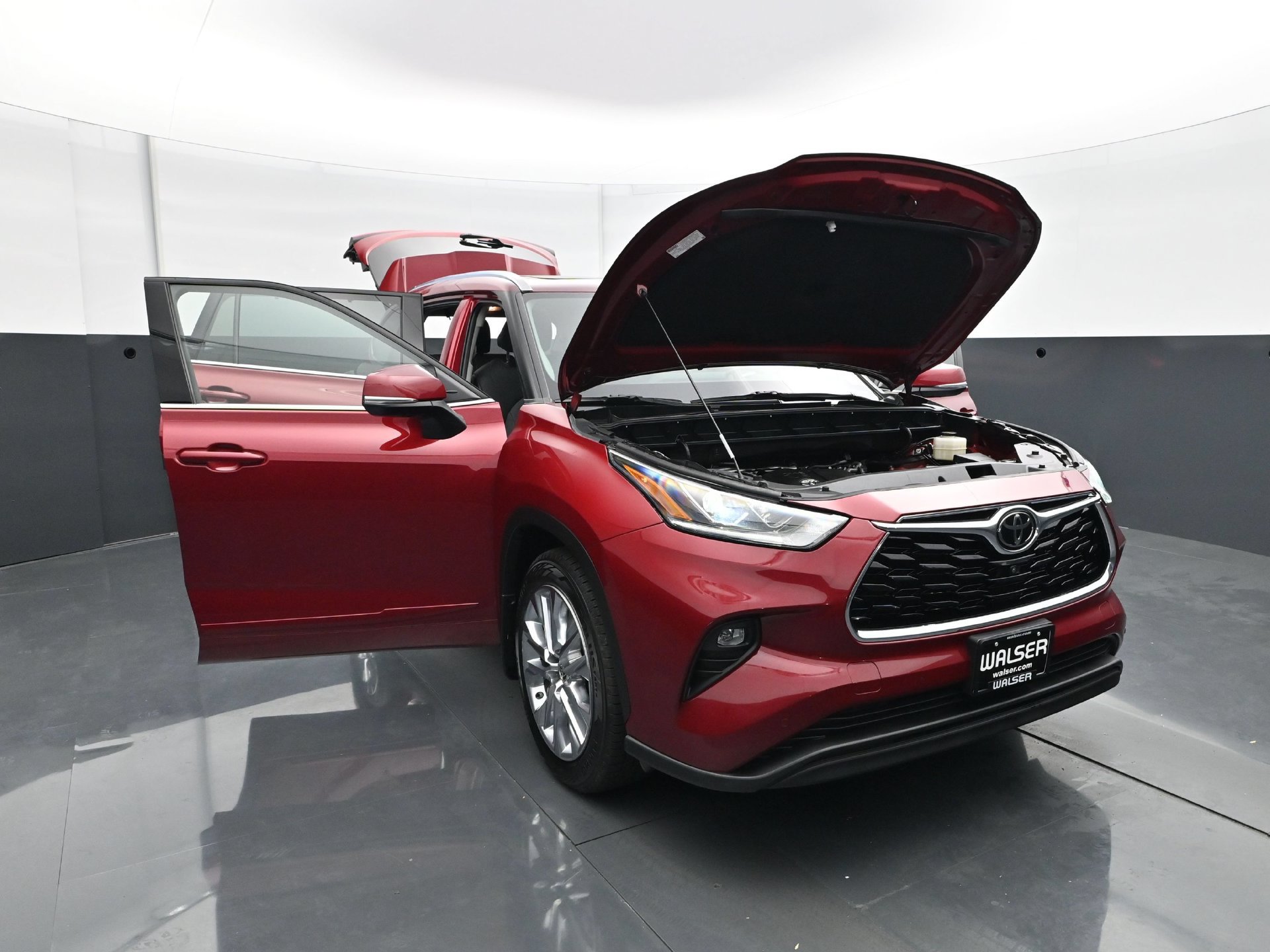 Used 2021 Toyota Highlander Limited AWD/4WD image 41