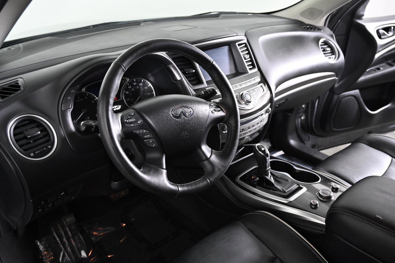 Used 2020 INFINITI QX60 Luxe w/ Essential Package image 14