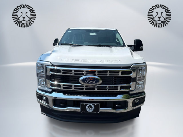 New 2026 Ford F250 XLT w/ Snow Plow Prep Package AWD/4WD image 2