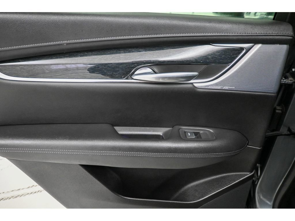 Certified 2022 Cadillac XT5 Premium Luxury image 25