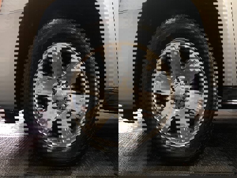 Used 2010 GMC Yukon SLT image 19