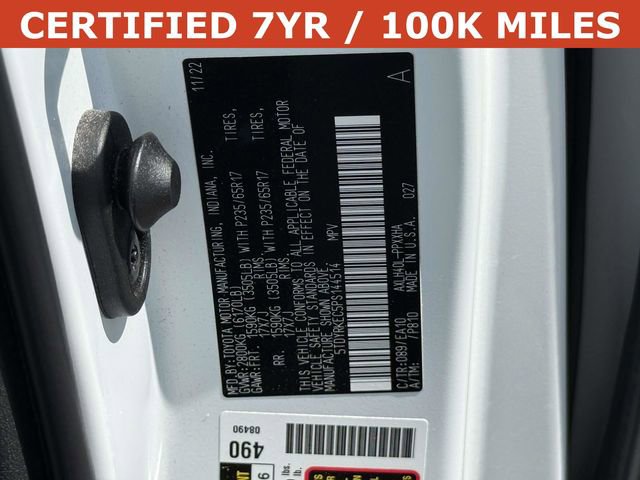 Used 2023 Toyota Sienna XLE image 31