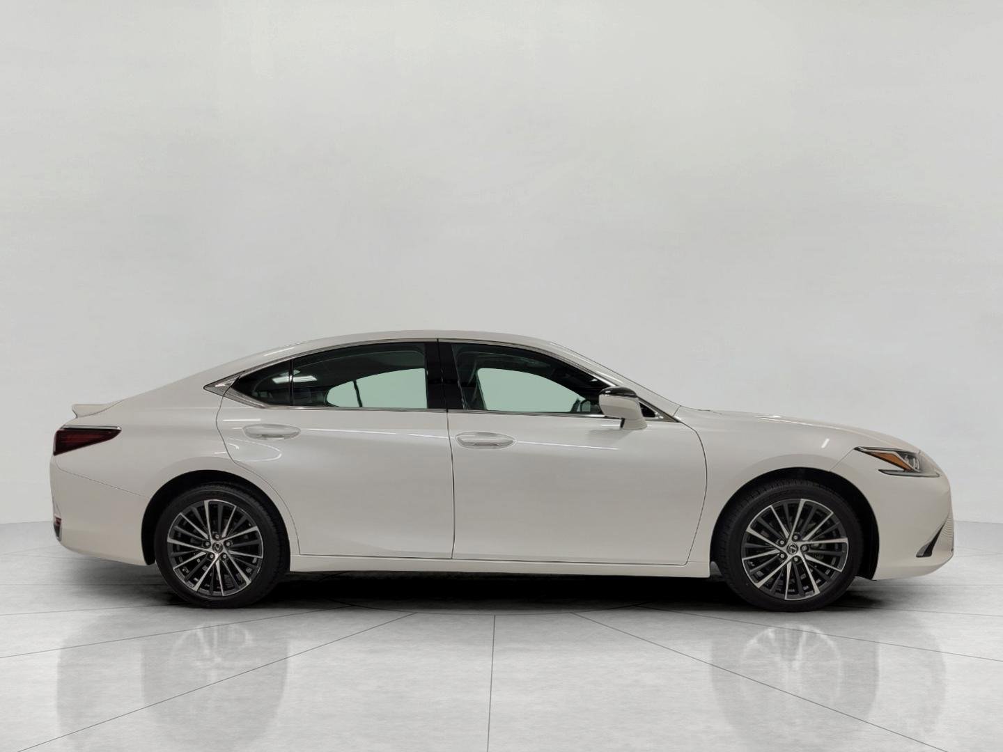 Used 2023 Lexus ES 250 w/ Premium Package AWD/4WD image 12