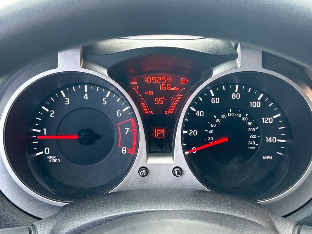 Used 2014 Nissan Juke S AWD/4WD image 10