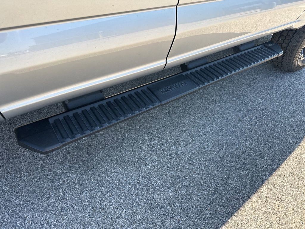 Used 2024 Ford F250 Lariat w/ Sport Appearance Package image 46