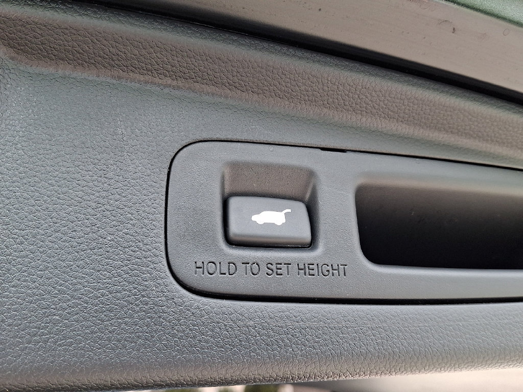 Used 2024 Honda CR-V EX-L image 28