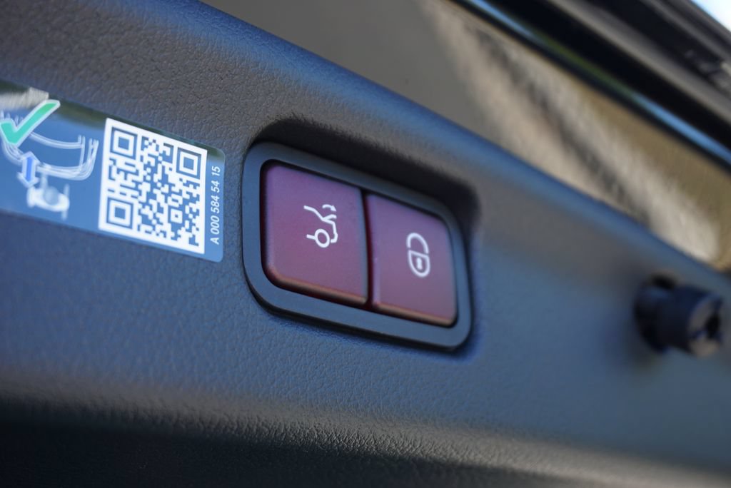 Certified 2026 Mercedes-Benz C 300 Sedan image 71