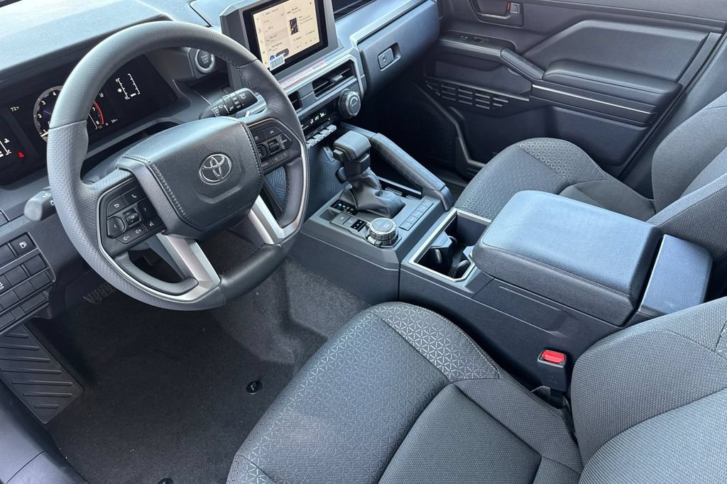 New 2026 Toyota 4Runner SR5 AWD/4WD image 7