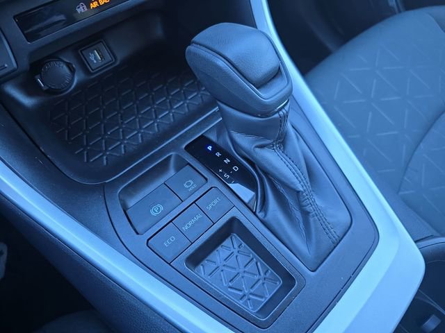 Certified 2024 Toyota RAV4 XLE image 24