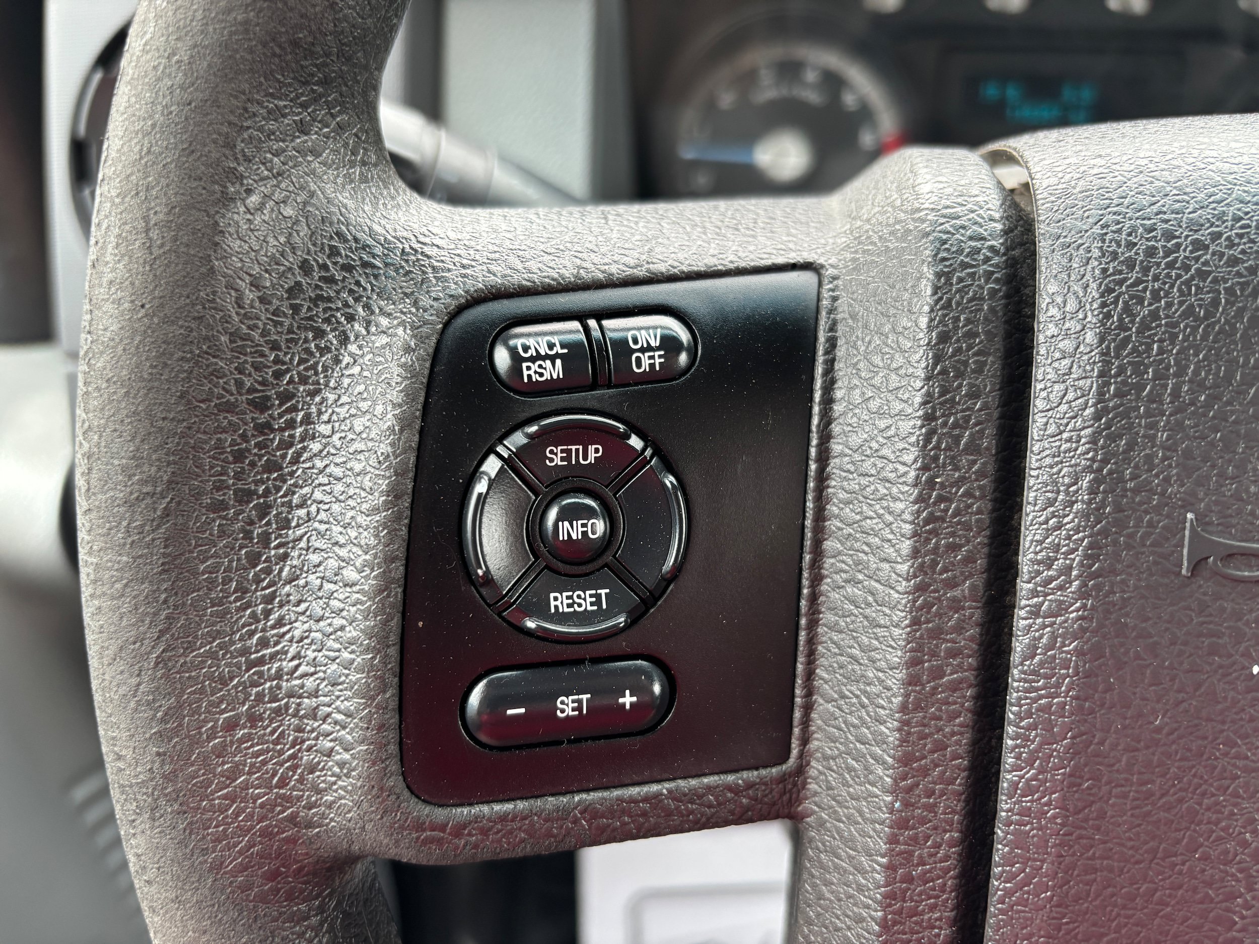 Used 2011 Ford F350 XL w/ Skid Plate Pkg AWD/4WD image 18