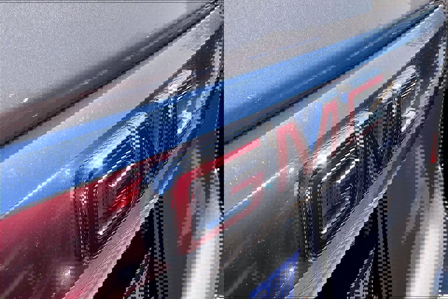 Used 2021 GMC Yukon XL Denali image 9