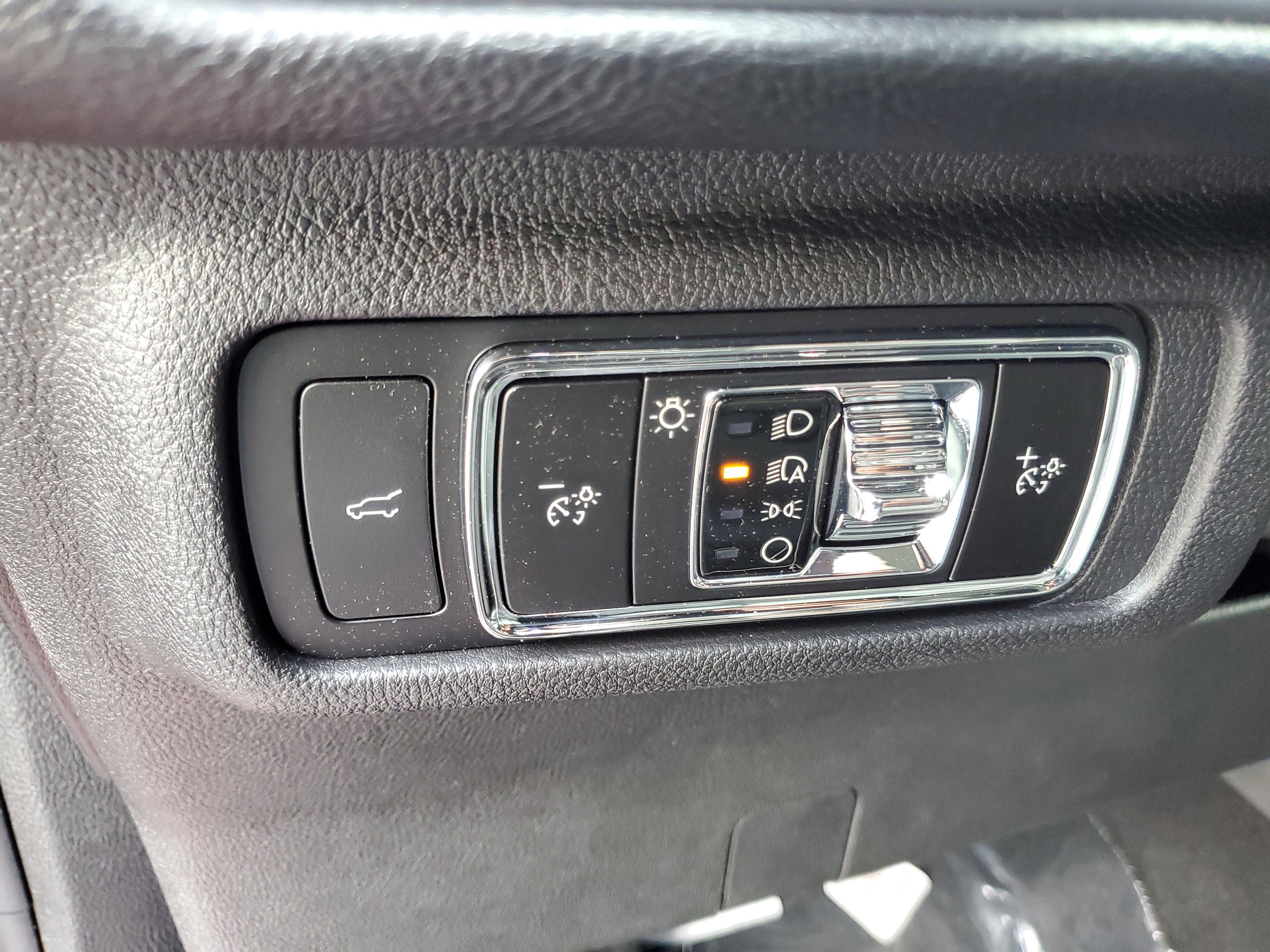 New 2025 Lincoln Corsair FWD image 13