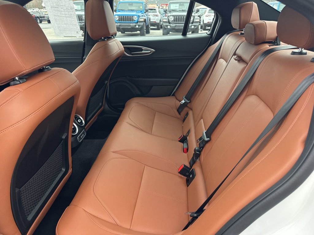 Used 2024 Alfa Romeo Giulia Ti image 26