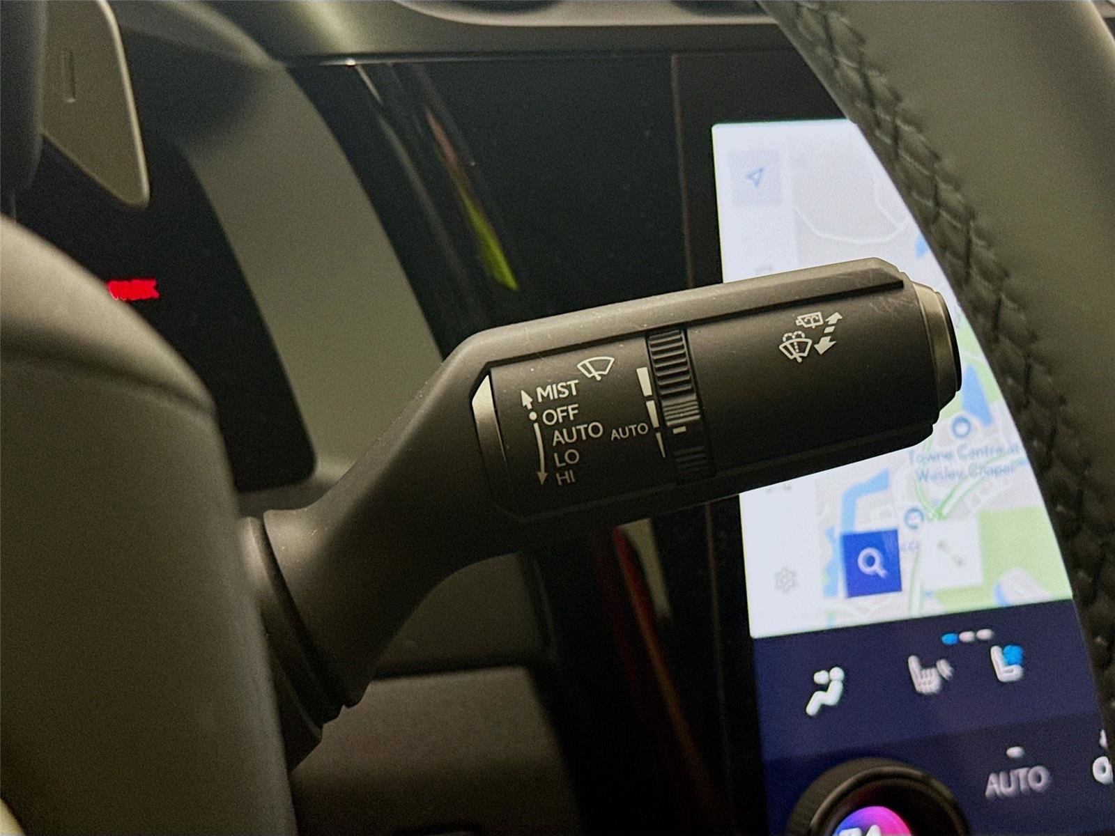 Used 2025 Lexus RZ 300e w/ Accessory Package (2T) image 5