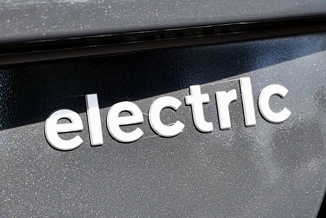 Used 2025 Hyundai Kona N Line image 11