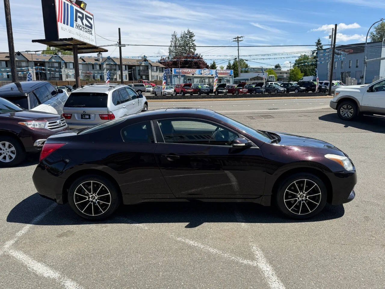 Used 2010 Nissan Altima 2.5 S w/ Premium Pkg FWD image 7