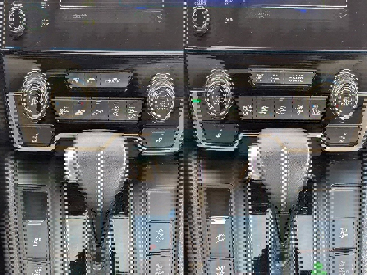 Used 2021 Honda CR-V Touring image 23