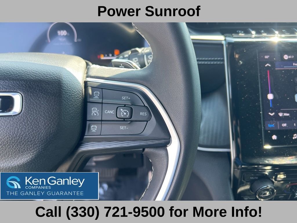 Used 2024 Jeep Grand Cherokee L Laredo image 31