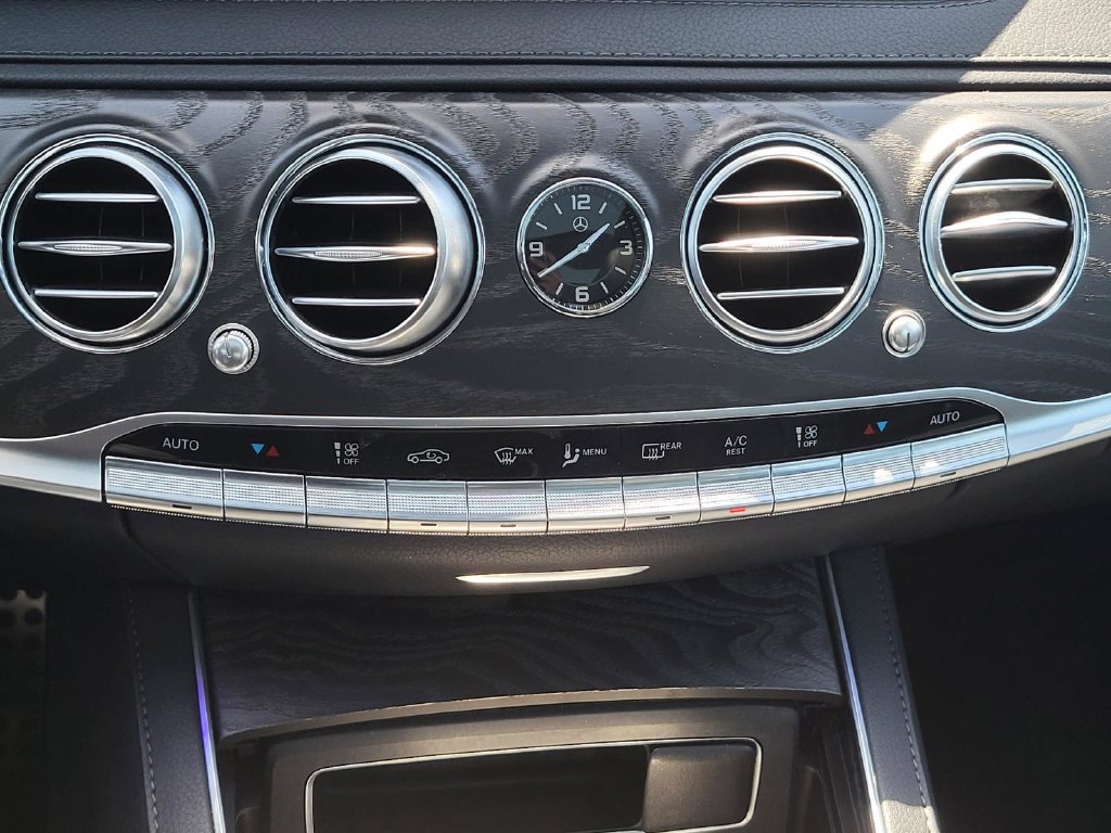 Used 2020 Mercedes-Benz S 450 Sedan image 30