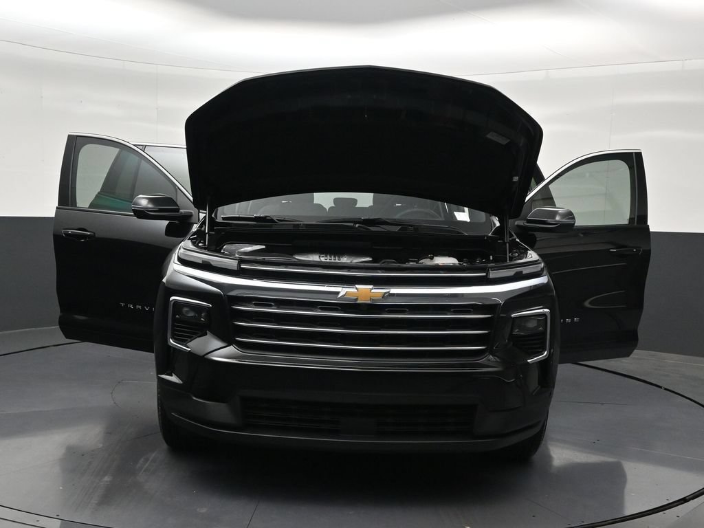Used 2026 Chevrolet Traverse LT FWD image 42