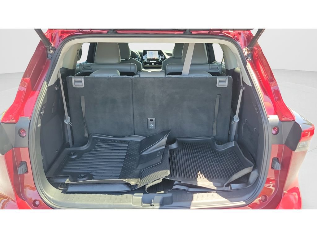 Used 2022 Toyota Highlander Limited FWD image 9