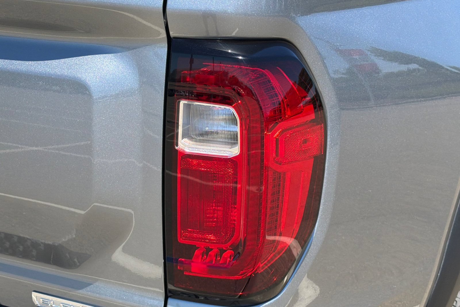 Used 2024 GMC Canyon Elevation w/ Elevation Premium Package RWD image 49