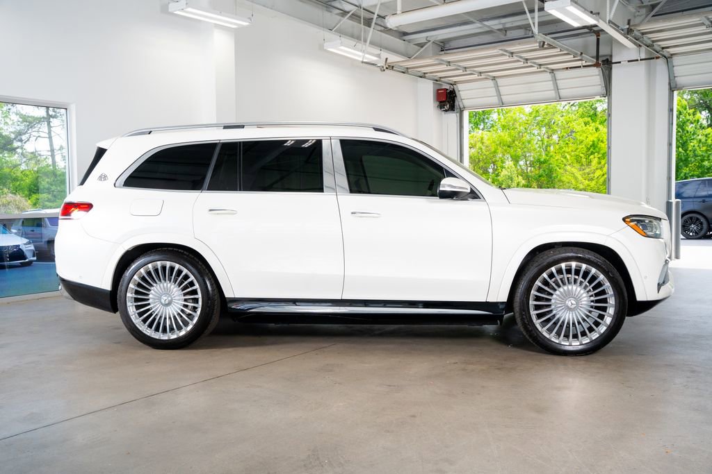 Used 2023 Mercedes-Benz Maybach GLS 600 4MATIC image 5