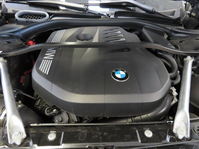 Used 2025 BMW 740i image 54