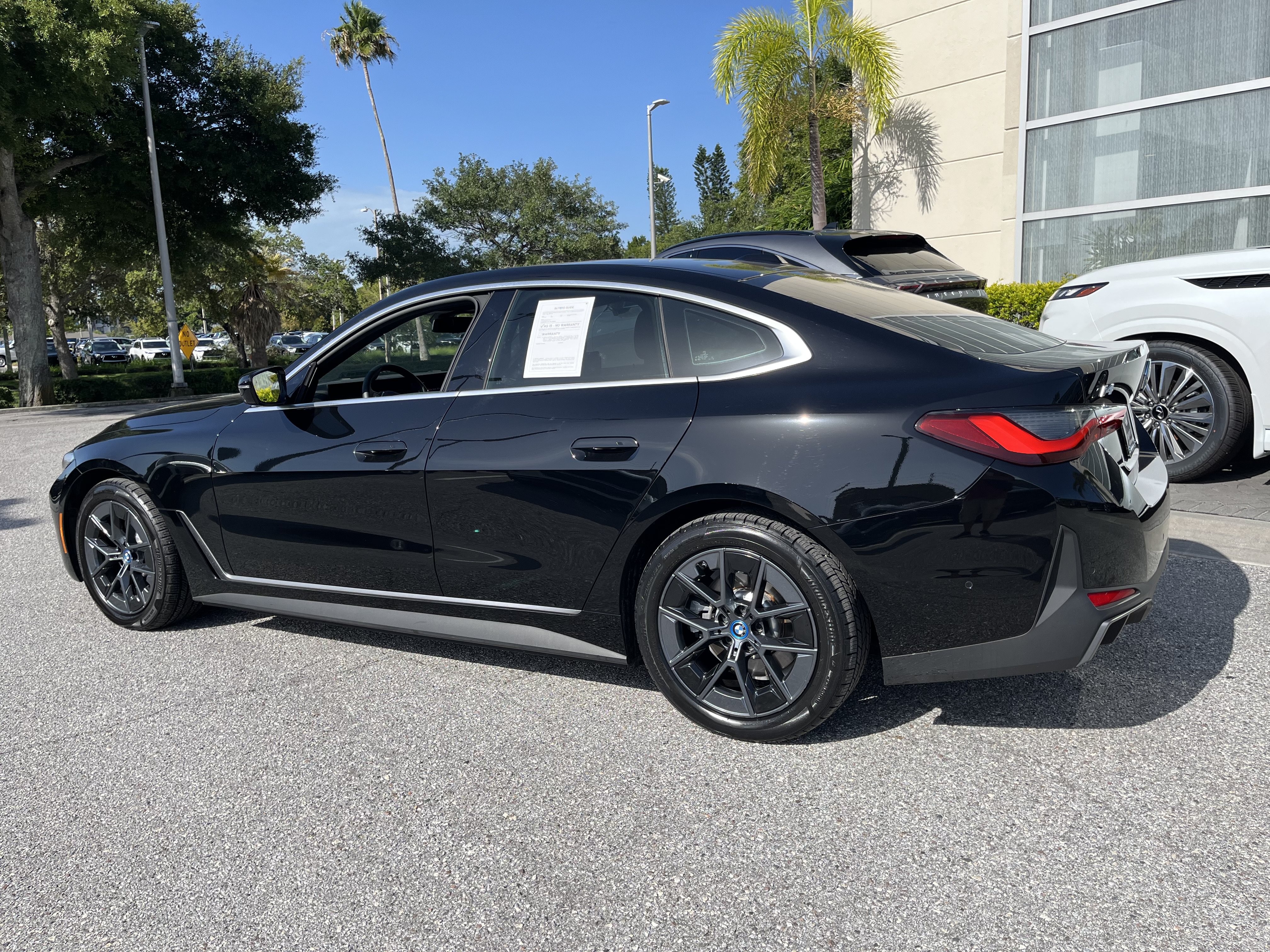 Used 2024 BMW i4 eDrive35 w/ Convenience Package RWD image 7
