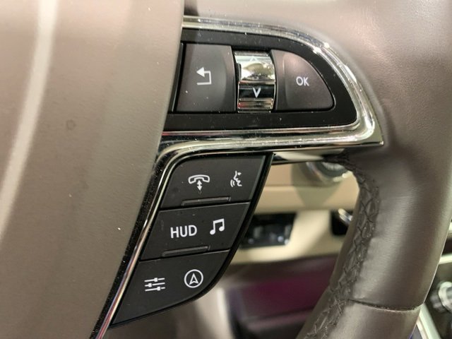 Used 2023 Lincoln Navigator Reserve image 9