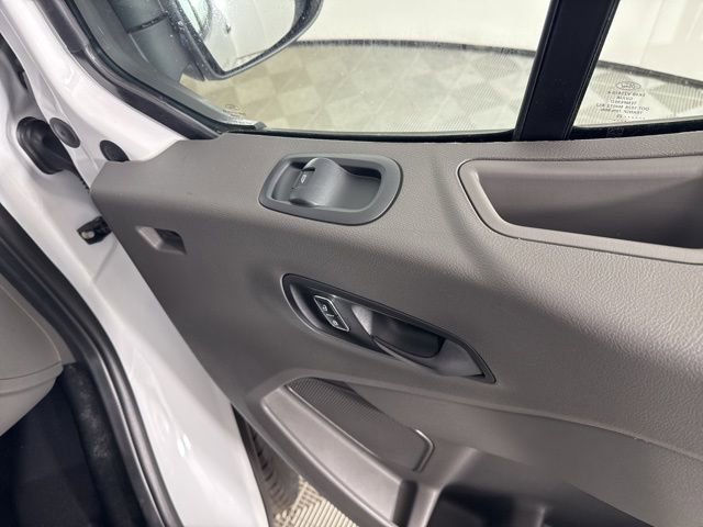 New 2025 Ford Transit 150 Low Roof image 22