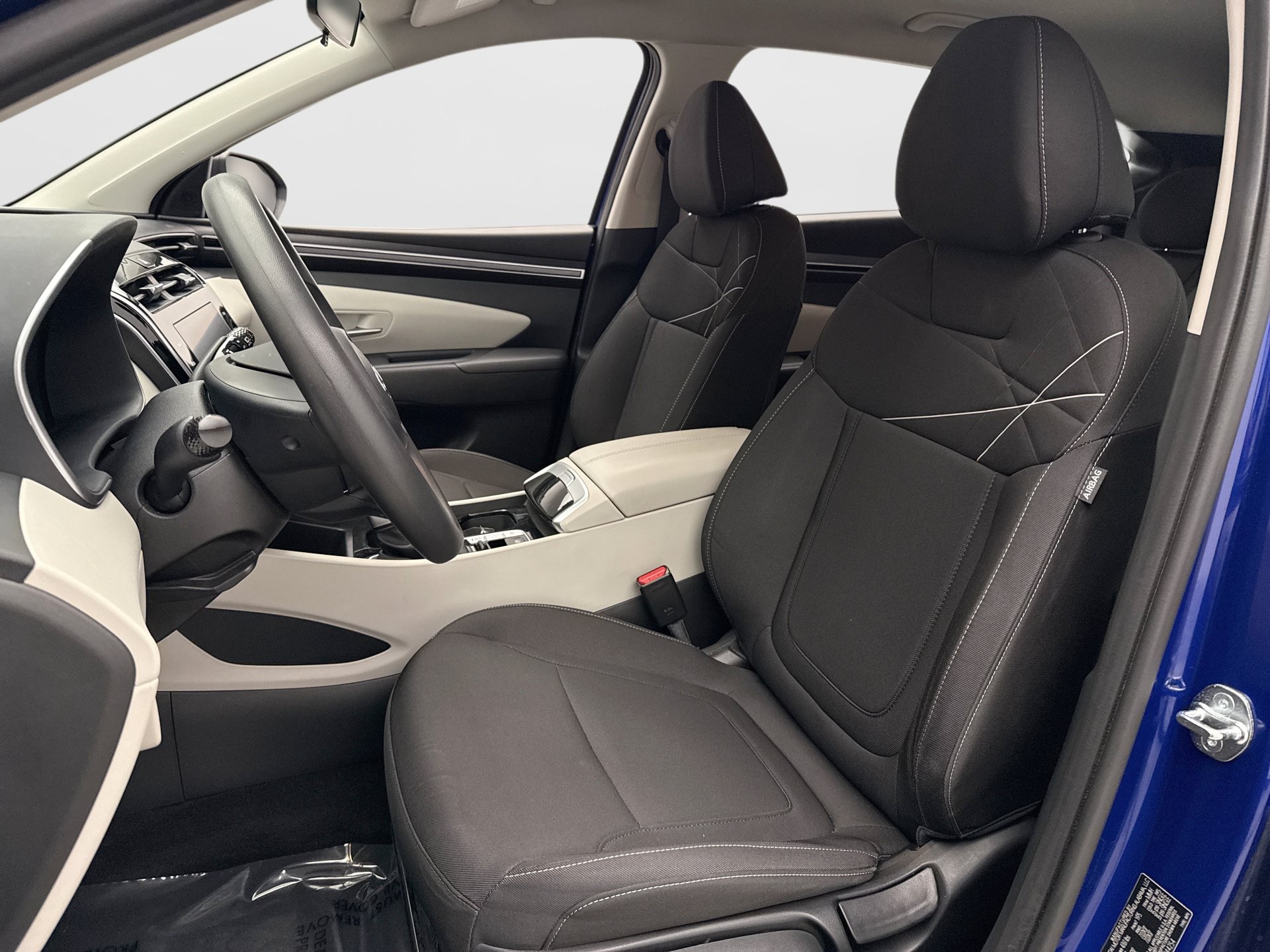 Used 2023 Hyundai Tucson SE AWD/4WD image 11