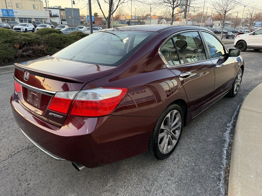 Used 2013 Honda Accord Sport image 11