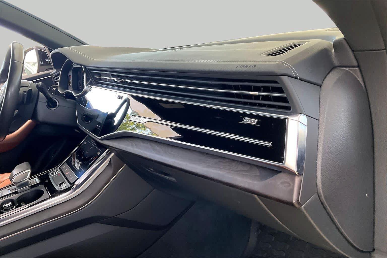 Used 2023 Audi Q8 Premium w/ Convenience Package AWD/4WD image 19