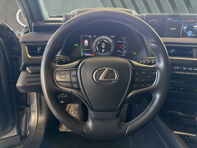 Used 2019 Lexus UX 250h w/ Premium Package AWD/4WD image 14