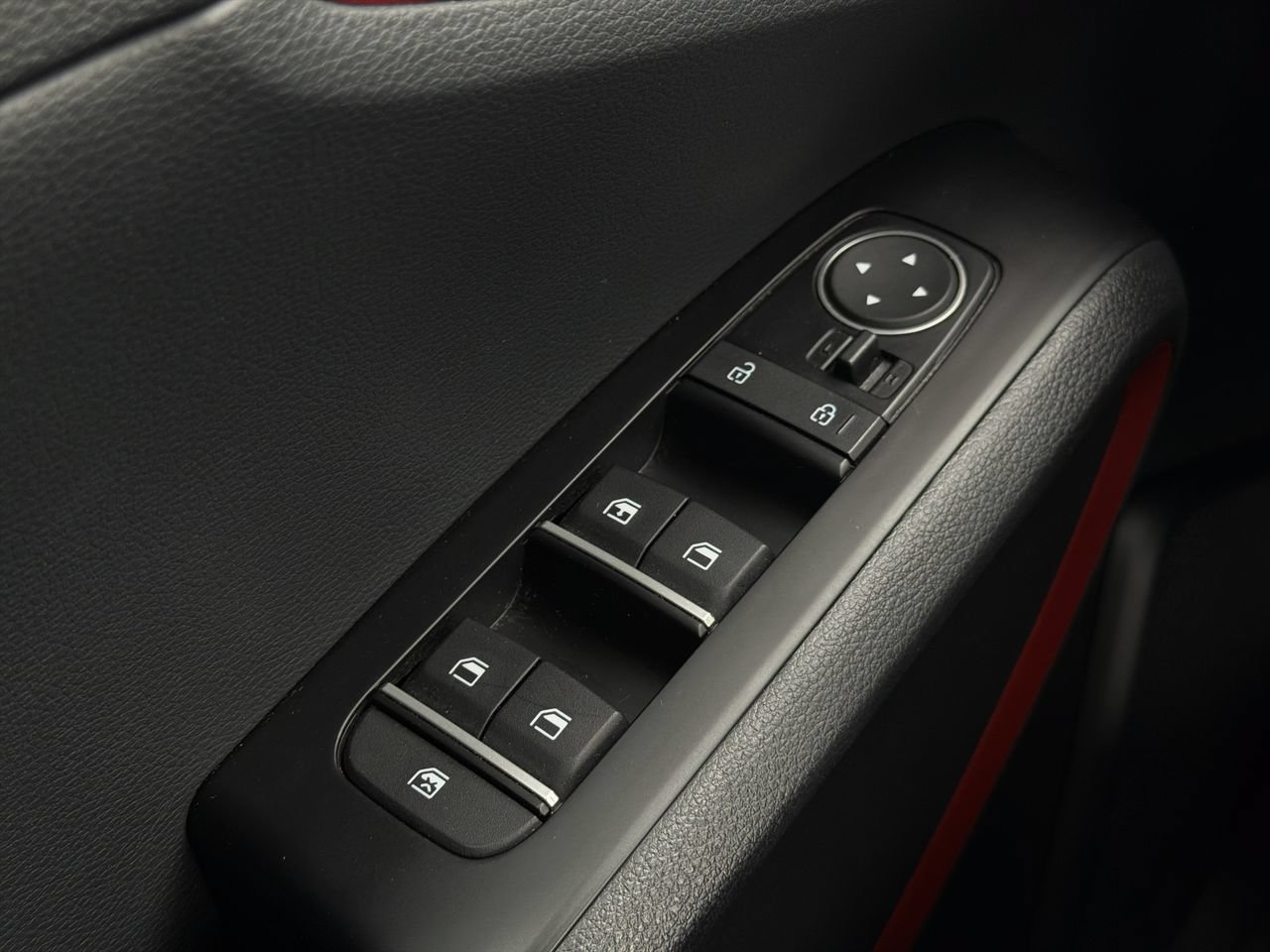 Used 2025 Kia Soul GT-Line FWD image 11