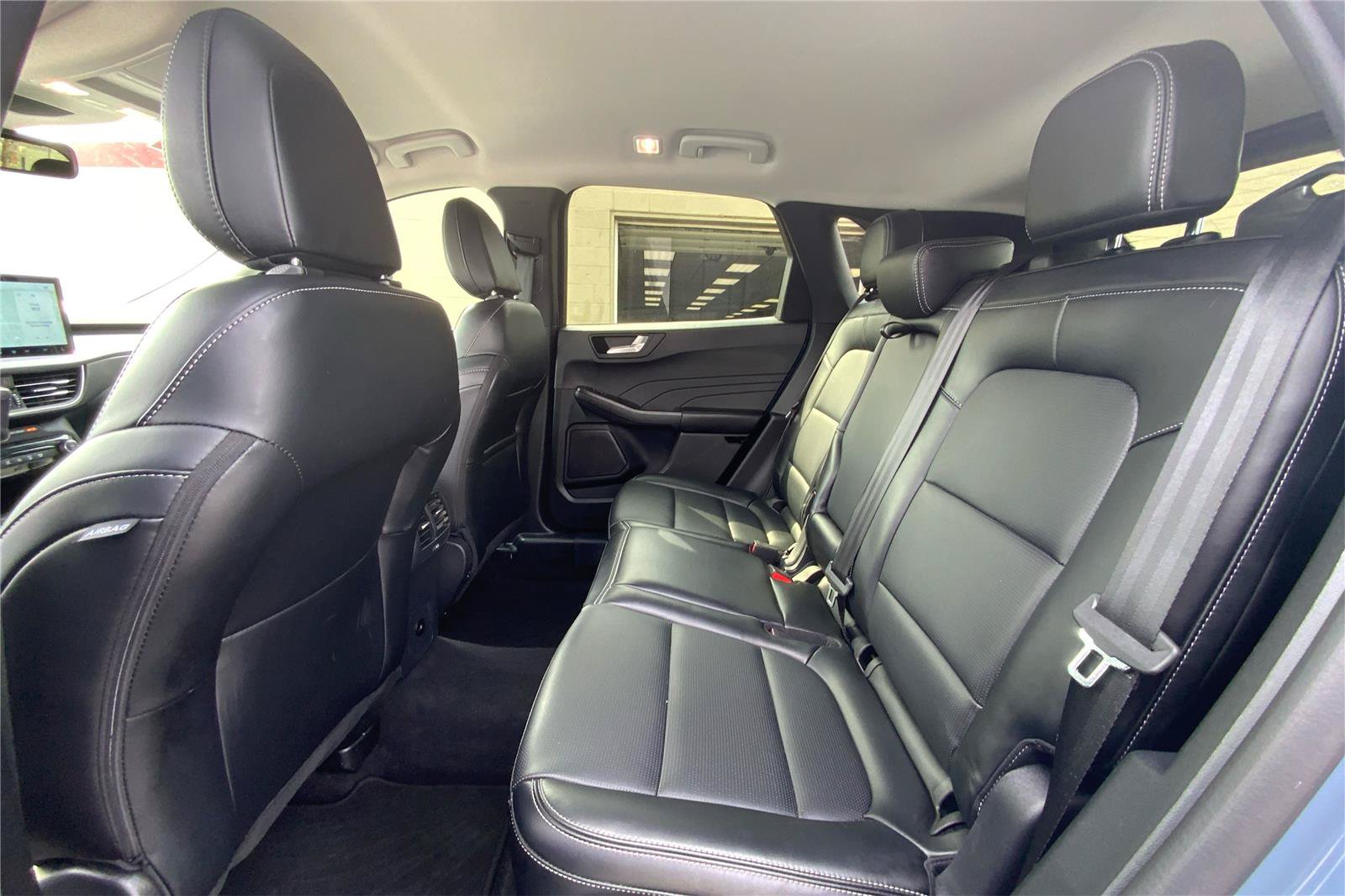 Used 2025 Ford Escape Platinum AWD/4WD image 11